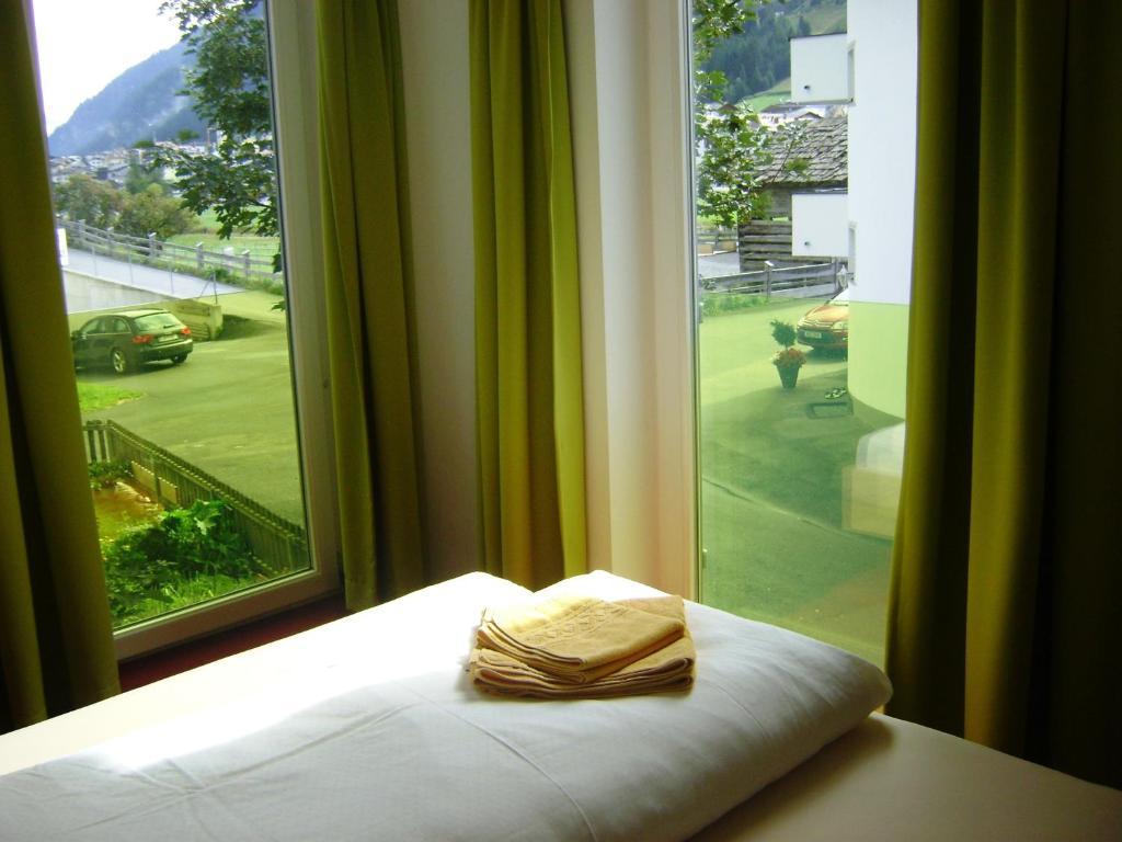 Almandin Apartments Ischgl Quarto foto