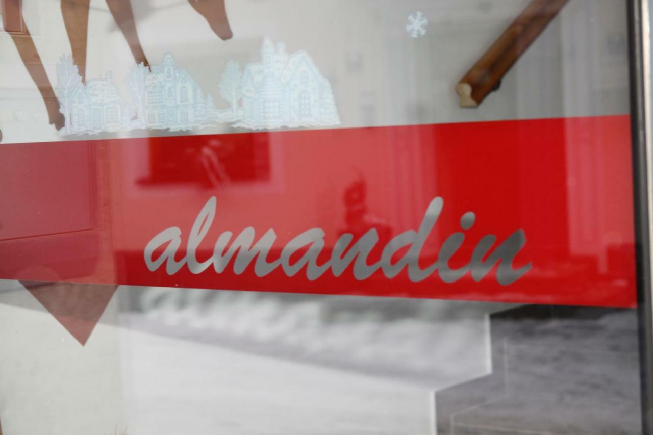 Almandin Apartments Ischgl Exterior foto